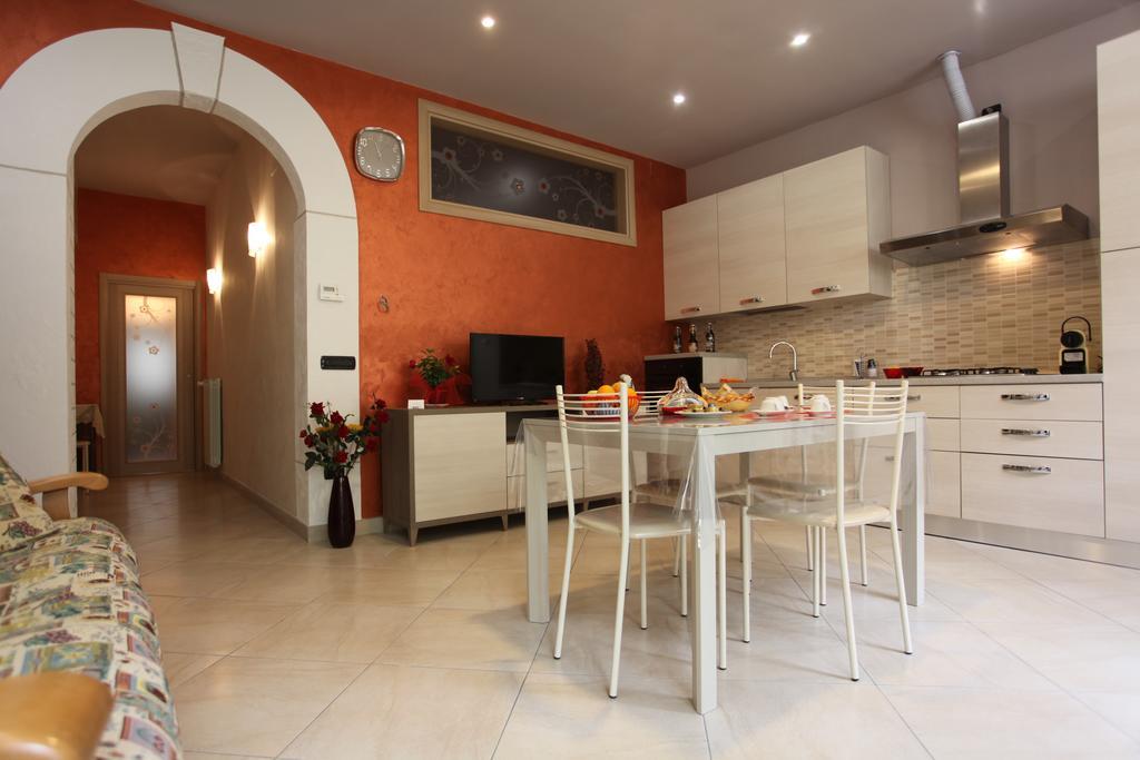 Apartamento Il Giardino Della Contessa Isernia Exterior foto